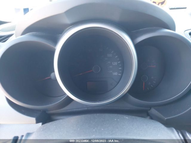 Photo 6 VIN: KNDJT2A65D7594527 - KIA SOUL 