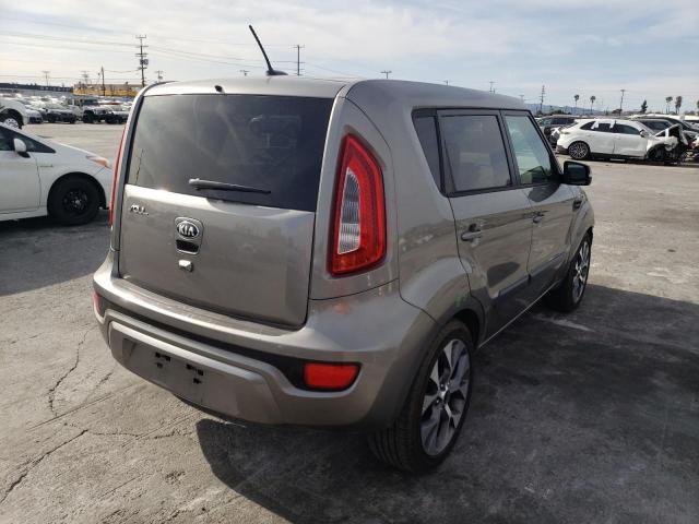 Photo 2 VIN: KNDJT2A65D7623556 - KIA SOUL + 