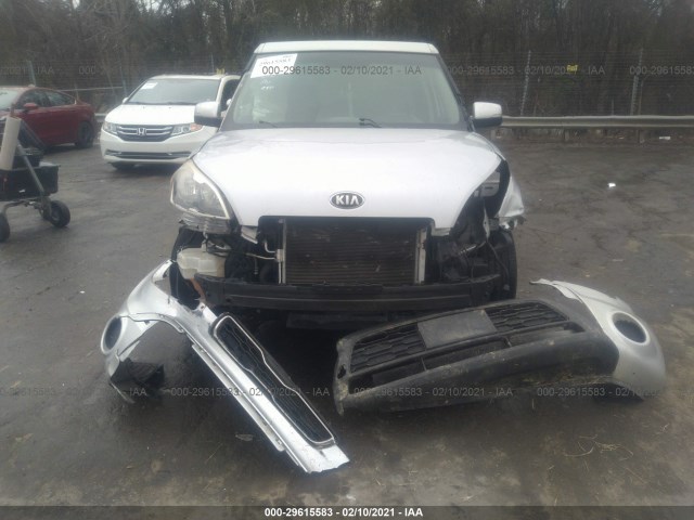 Photo 5 VIN: KNDJT2A65D7765759 - KIA SOUL 