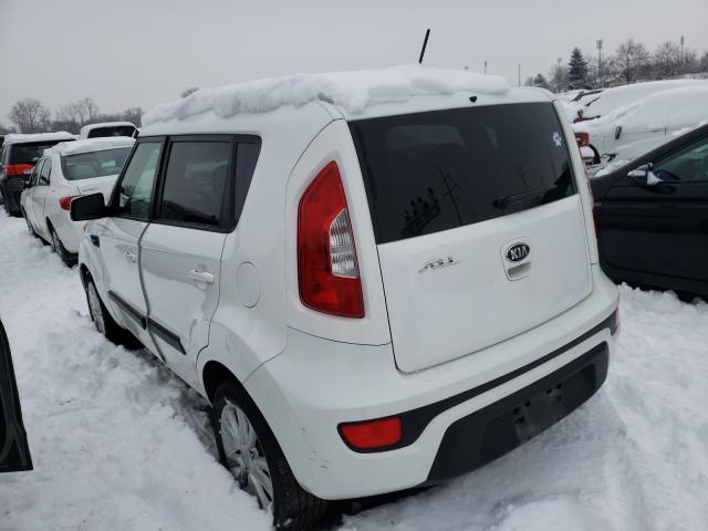 Photo 2 VIN: KNDJT2A65D7765812 - KIA SOUL + 