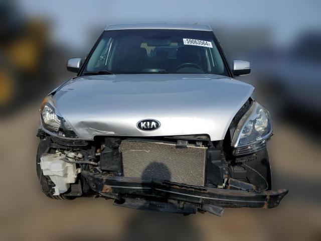 Photo 4 VIN: KNDJT2A65D7769181 - KIA SOUL 