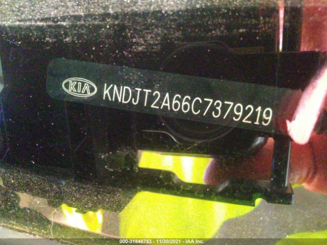 Photo 8 VIN: KNDJT2A66C7379219 - KIA SOUL 