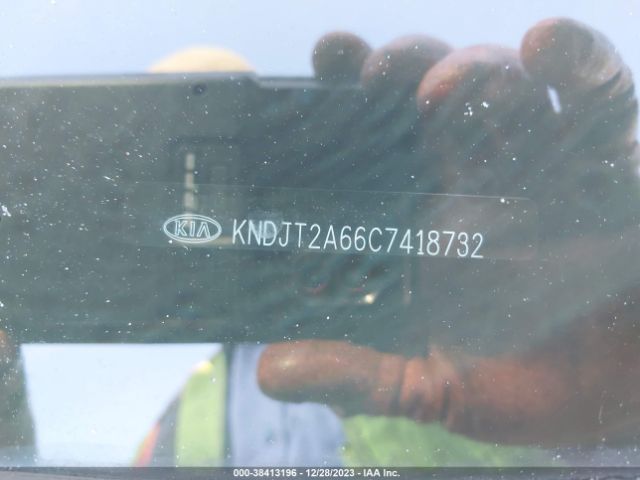 Photo 8 VIN: KNDJT2A66C7418732 - KIA SOUL 