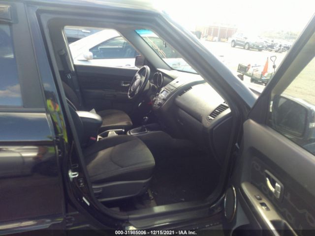 Photo 4 VIN: KNDJT2A66D7521280 - KIA SOUL 