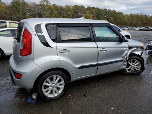 Photo 2 VIN: KNDJT2A66D7523532 - KIA SOUL 