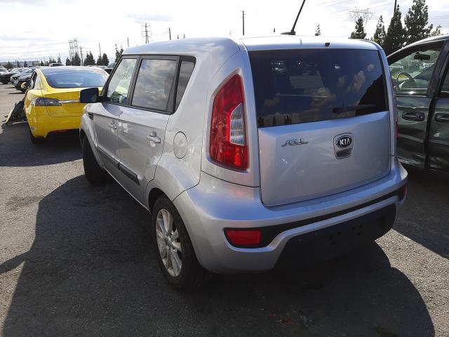 Photo 2 VIN: KNDJT2A66D7553081 - KIA SOUL + 