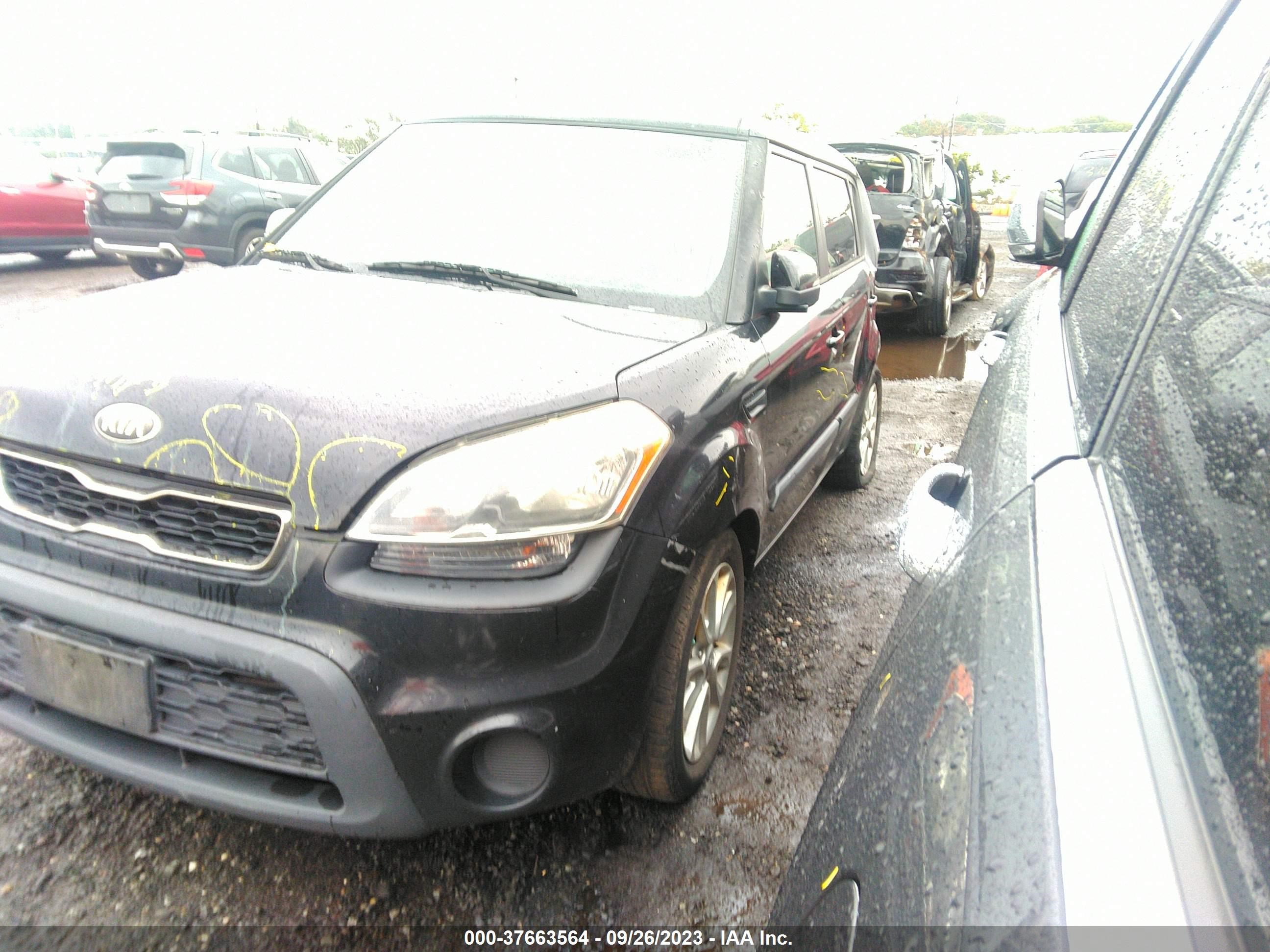 Photo 1 VIN: KNDJT2A66D7557745 - KIA SOUL 