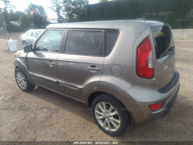 Photo 2 VIN: KNDJT2A66D7581267 - KIA SOUL 