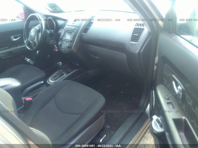 Photo 4 VIN: KNDJT2A66D7581267 - KIA SOUL 