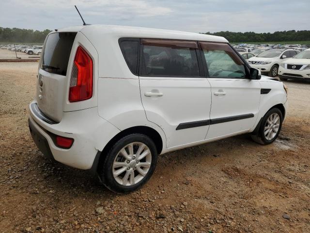 Photo 2 VIN: KNDJT2A66D7584024 - KIA SOUL 