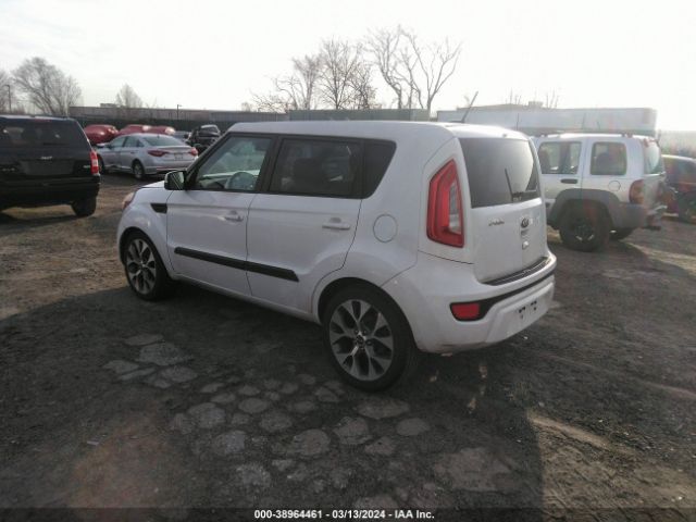 Photo 2 VIN: KNDJT2A66D7585156 - KIA SOUL 