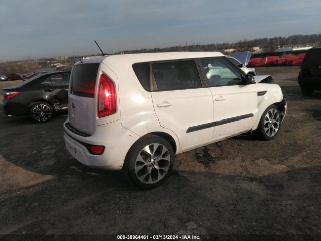 Photo 3 VIN: KNDJT2A66D7585156 - KIA SOUL 