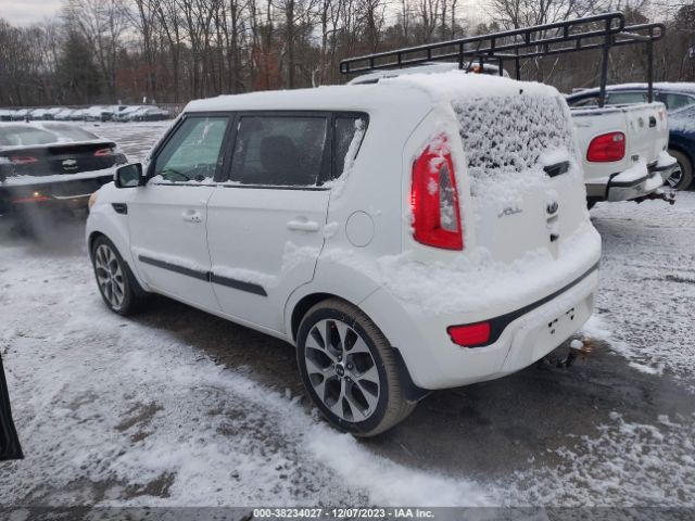 Photo 2 VIN: KNDJT2A66D7587697 - KIA SOUL 