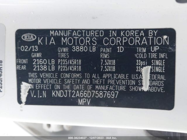 Photo 8 VIN: KNDJT2A66D7587697 - KIA SOUL 