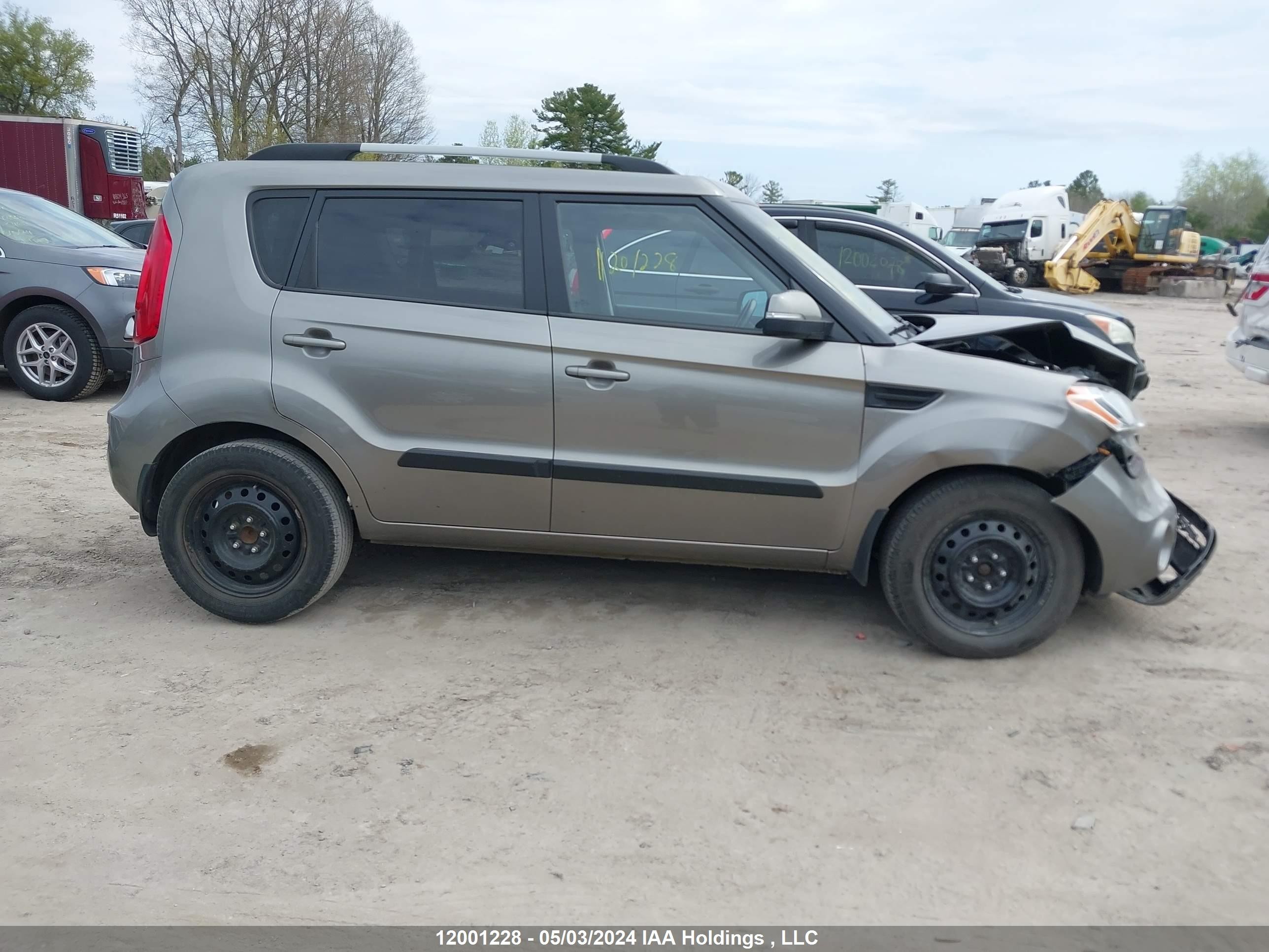 Photo 12 VIN: KNDJT2A66D7602344 - KIA SOUL 