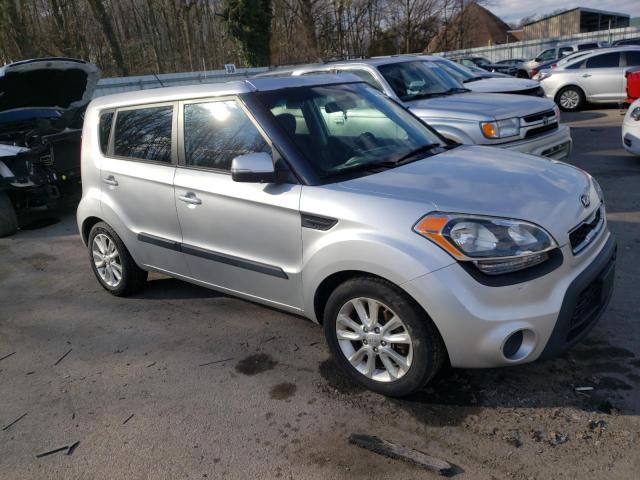 Photo 3 VIN: KNDJT2A66D7766130 - KIA SOUL + 