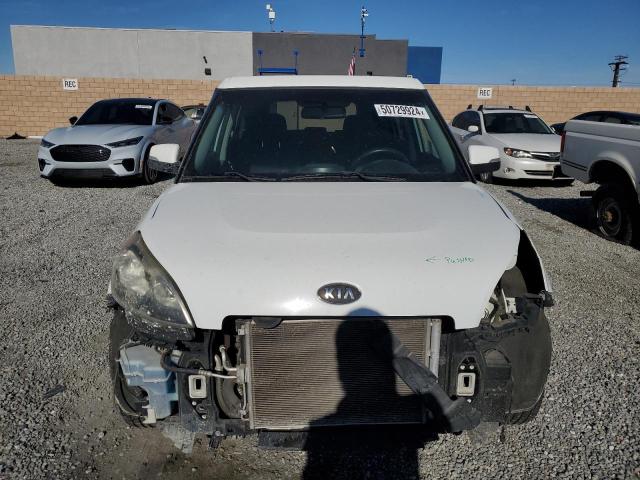 Photo 4 VIN: KNDJT2A67C7405732 - KIA SOUL 