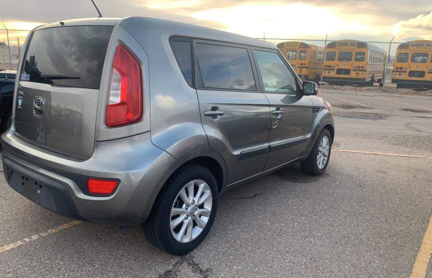 Photo 3 VIN: KNDJT2A67C7410588 - KIA SOUL + 