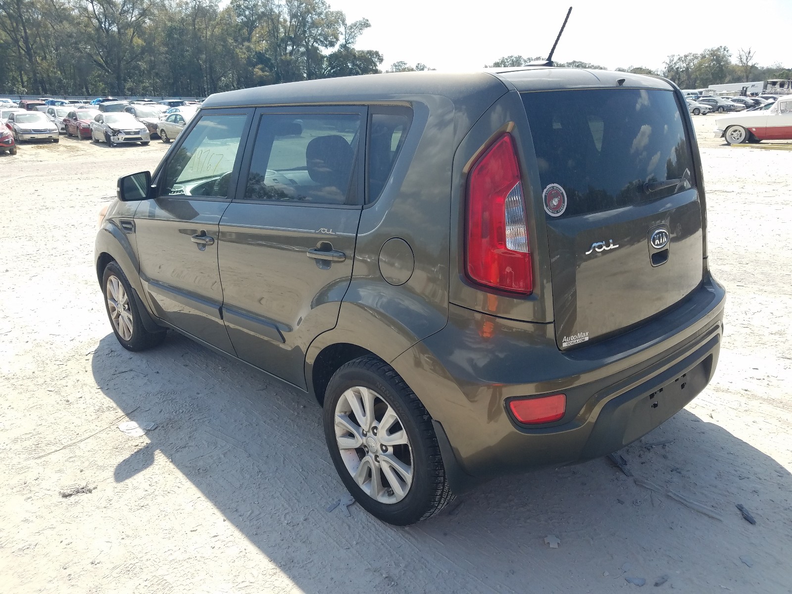 Photo 2 VIN: KNDJT2A67C7461234 - KIA SOUL + 