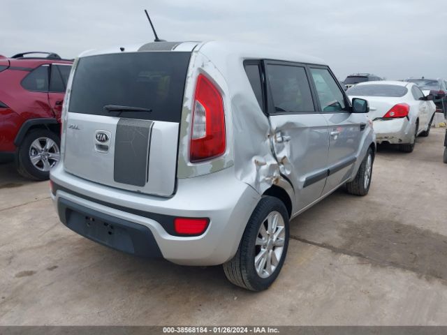 Photo 3 VIN: KNDJT2A67D7483901 - KIA SOUL 