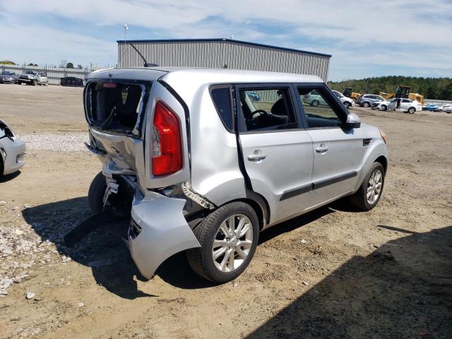 Photo 2 VIN: KNDJT2A67D7523023 - KIA SOUL + 