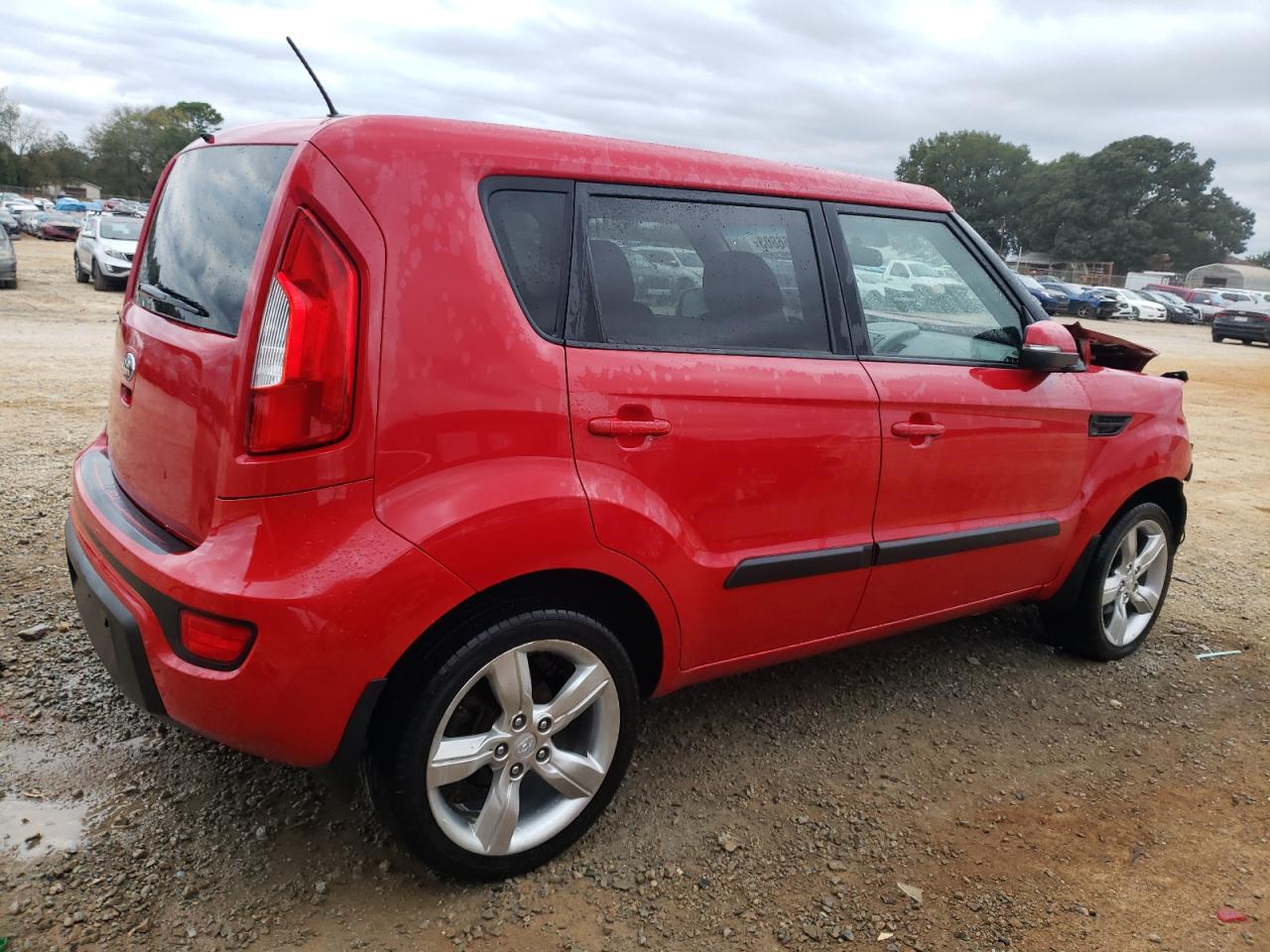 Photo 2 VIN: KNDJT2A67D7531123 - KIA SOUL 