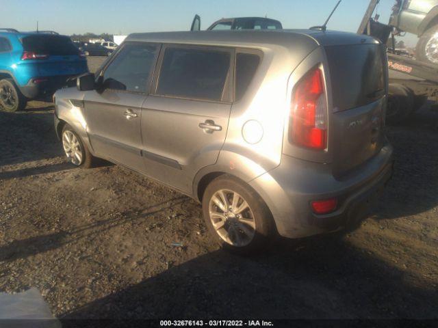 Photo 2 VIN: KNDJT2A67D7580614 - KIA SOUL 