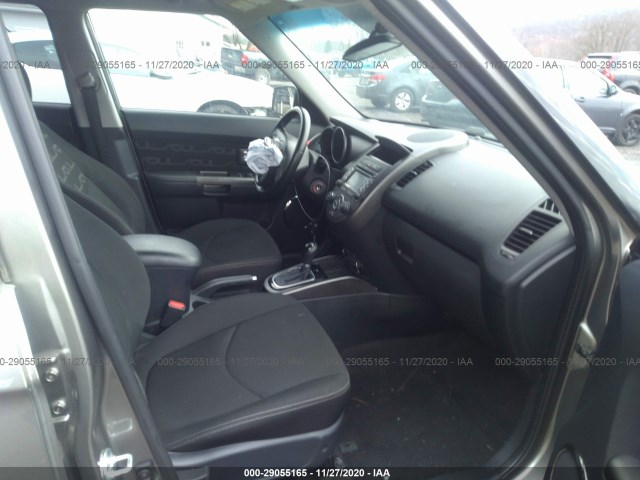 Photo 4 VIN: KNDJT2A67D7605625 - KIA SOUL 