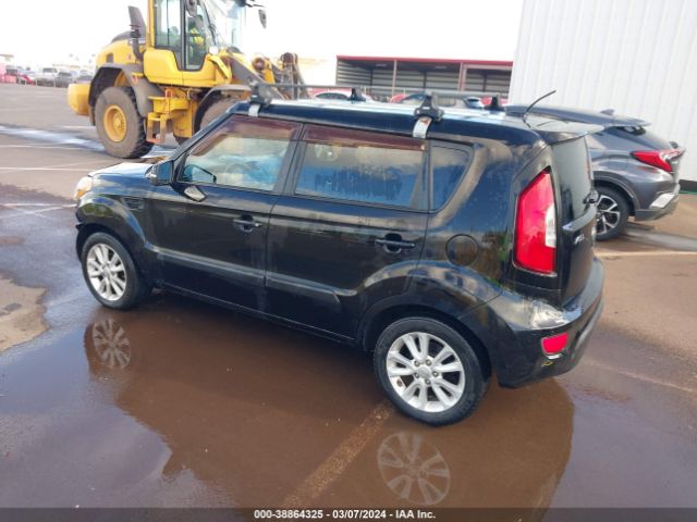 Photo 2 VIN: KNDJT2A67D7632937 - KIA SOUL 