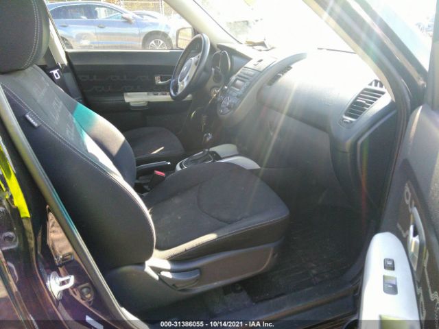 Photo 4 VIN: KNDJT2A68C7352989 - KIA SOUL 