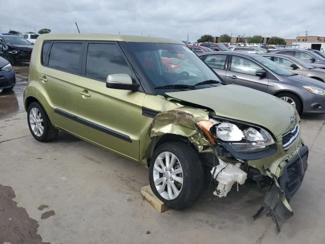 Photo 3 VIN: KNDJT2A68C7398175 - KIA SOUL + 