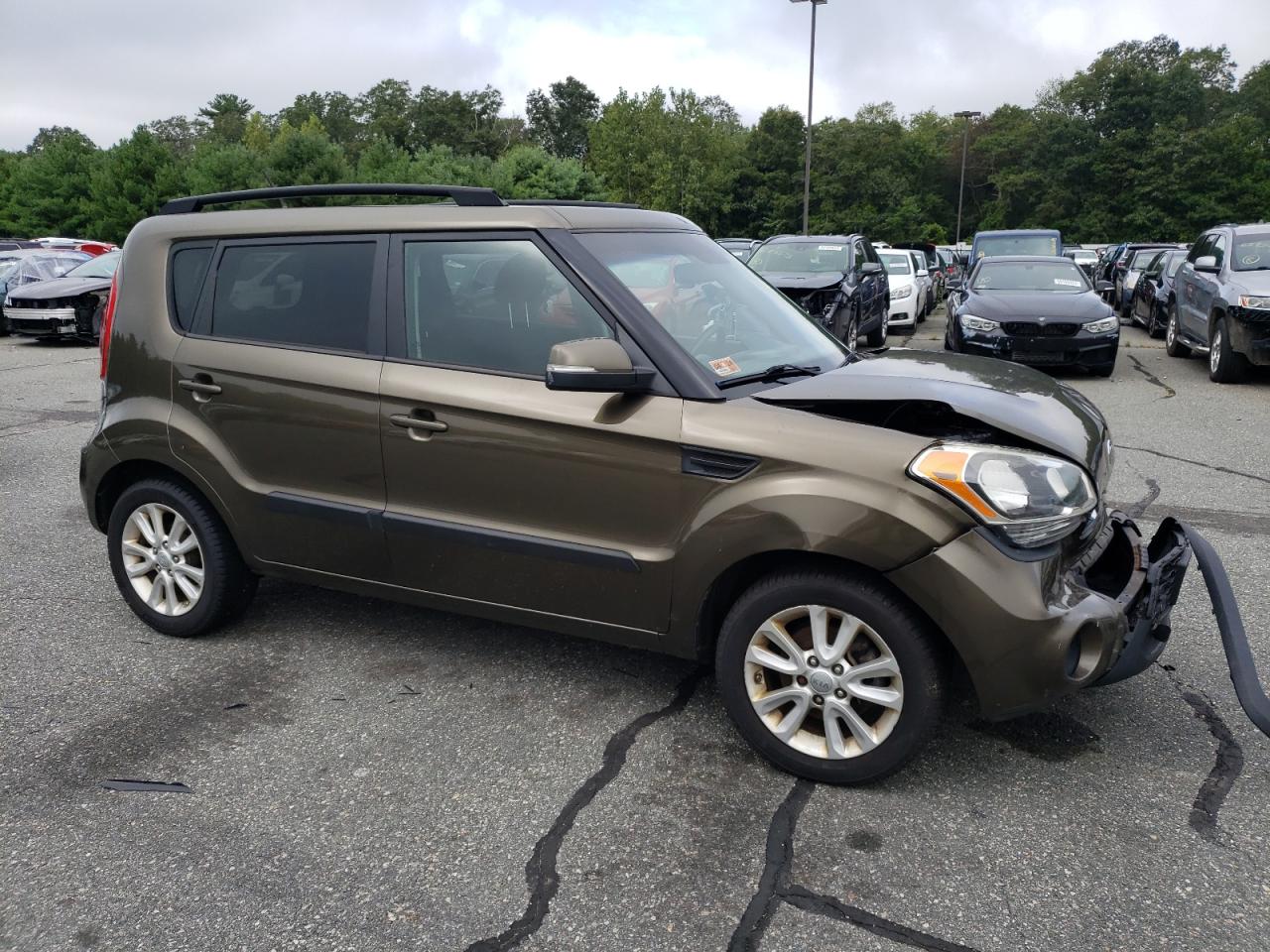 Photo 3 VIN: KNDJT2A68C7402032 - KIA SOUL 