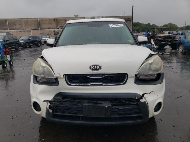 Photo 4 VIN: KNDJT2A68C7436939 - KIA SOUL + 