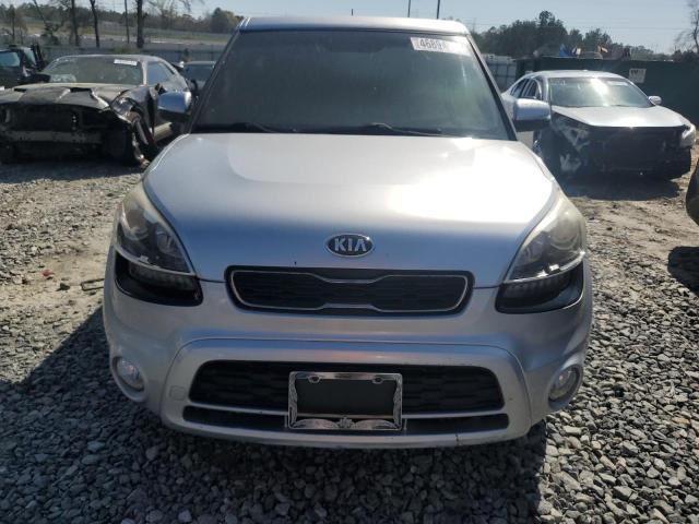 Photo 4 VIN: KNDJT2A68D7535911 - KIA SOUL 