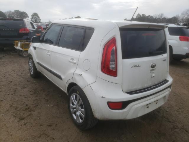 Photo 2 VIN: KNDJT2A68D7550618 - KIA SOUL + 