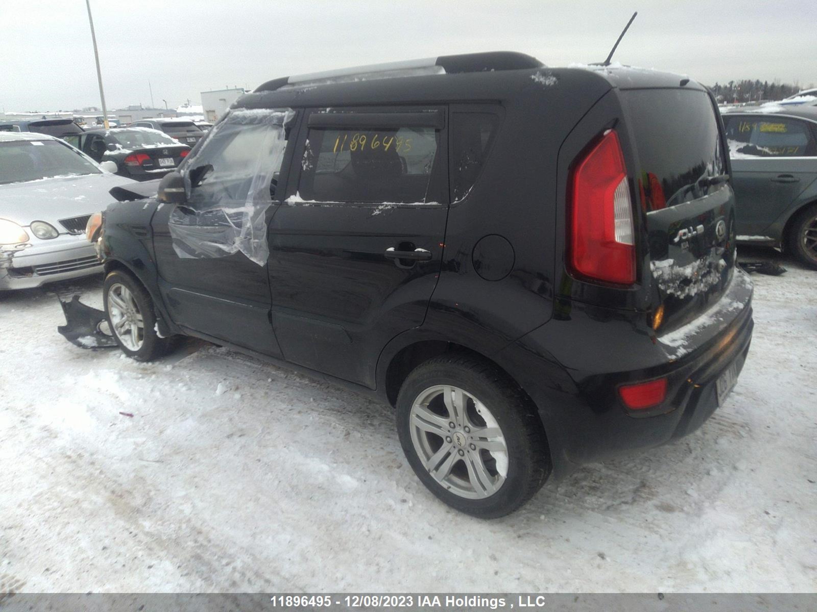 Photo 2 VIN: KNDJT2A68D7570142 - KIA SOUL 