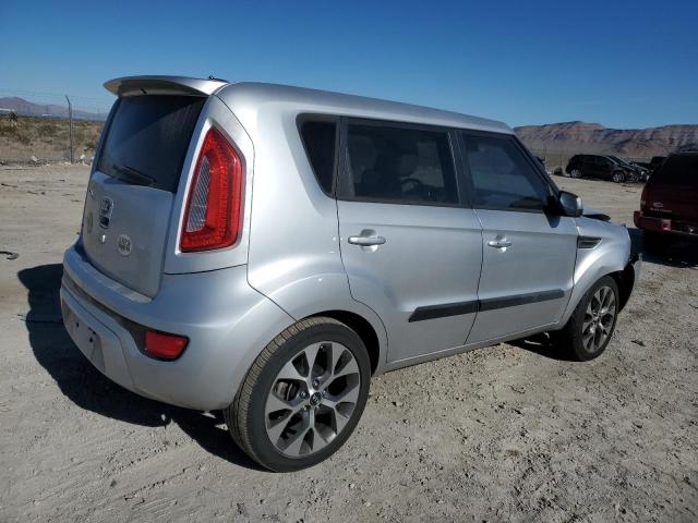 Photo 2 VIN: KNDJT2A68D7588415 - KIA SOUL 