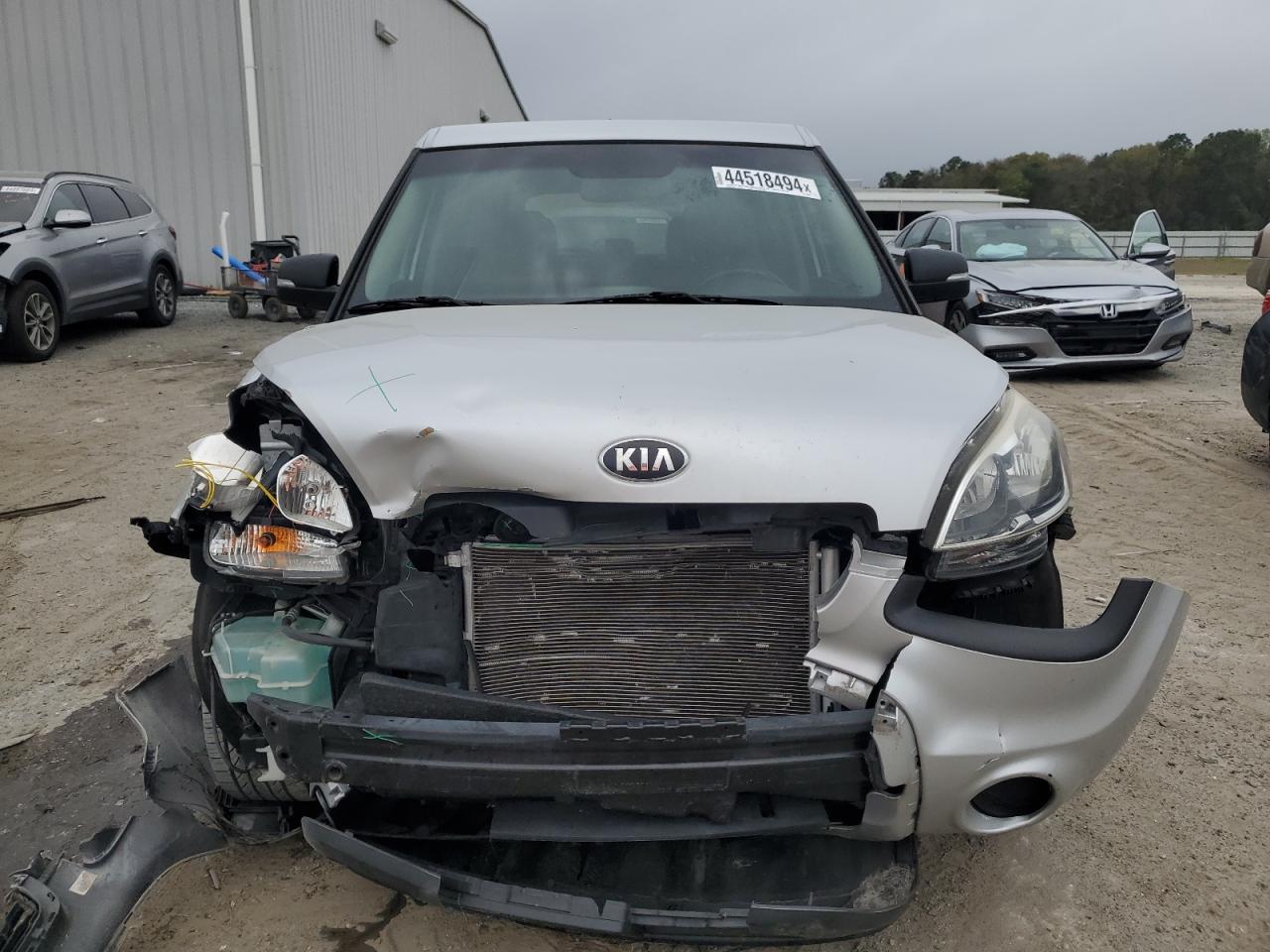 Photo 4 VIN: KNDJT2A68D7763441 - KIA SOUL 