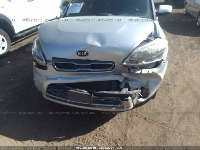 Photo 5 VIN: KNDJT2A68D7768204 - KIA SOUL 