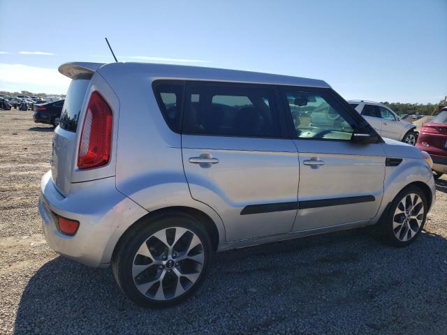 Photo 2 VIN: KNDJT2A68D7768445 - KIA SOUL + 