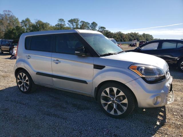 Photo 3 VIN: KNDJT2A68D7768445 - KIA SOUL + 