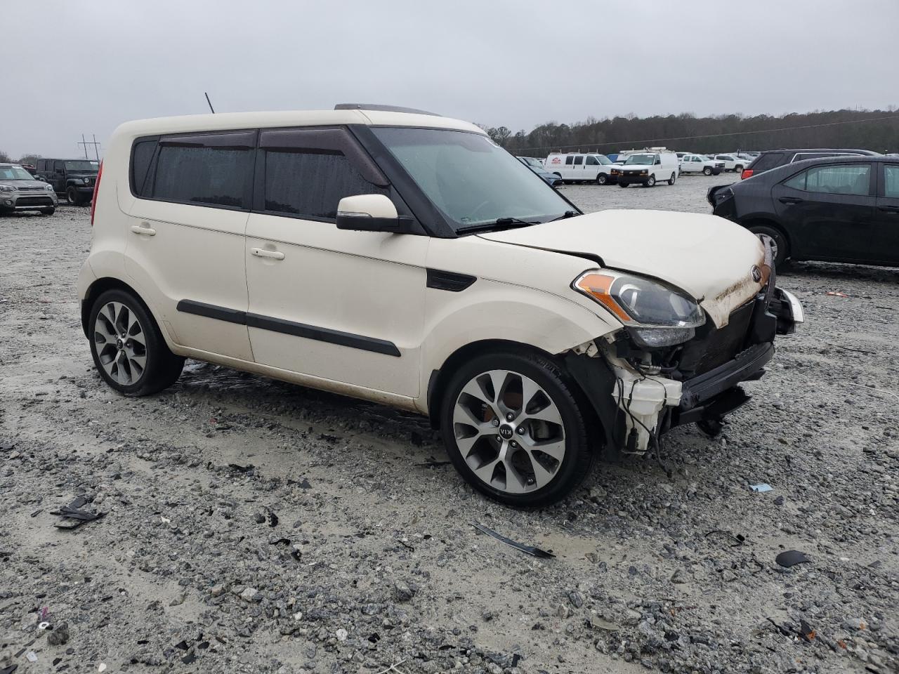 Photo 3 VIN: KNDJT2A68D7772625 - KIA SOUL 