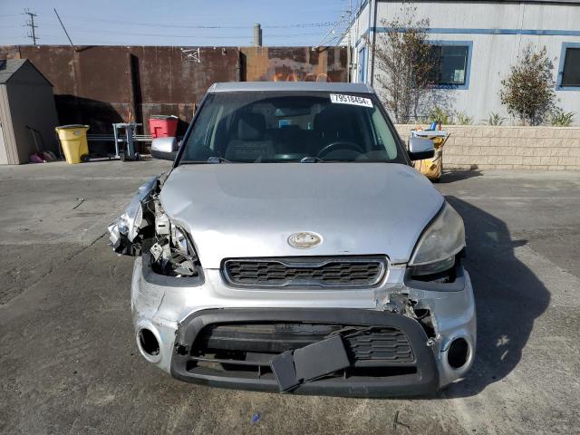 Photo 4 VIN: KNDJT2A69C7372085 - KIA SOUL 