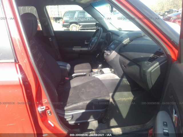 Photo 4 VIN: KNDJT2A69C7386813 - KIA SOUL 