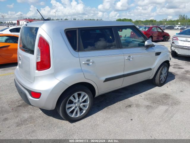 Photo 3 VIN: KNDJT2A69C7389209 - KIA SOUL 