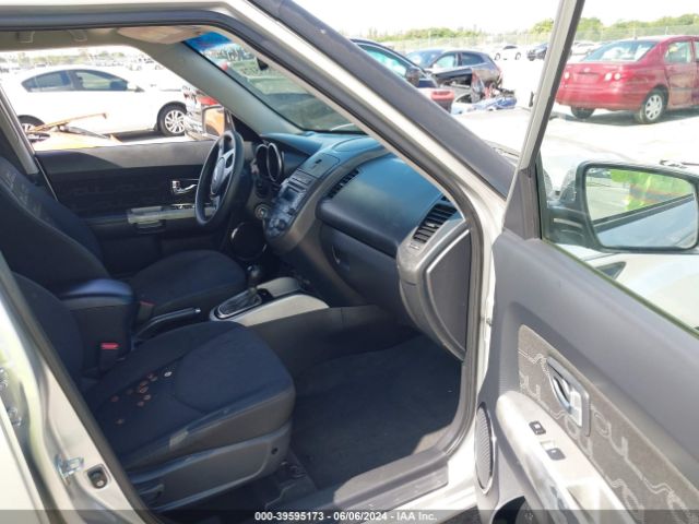 Photo 4 VIN: KNDJT2A69C7389209 - KIA SOUL 