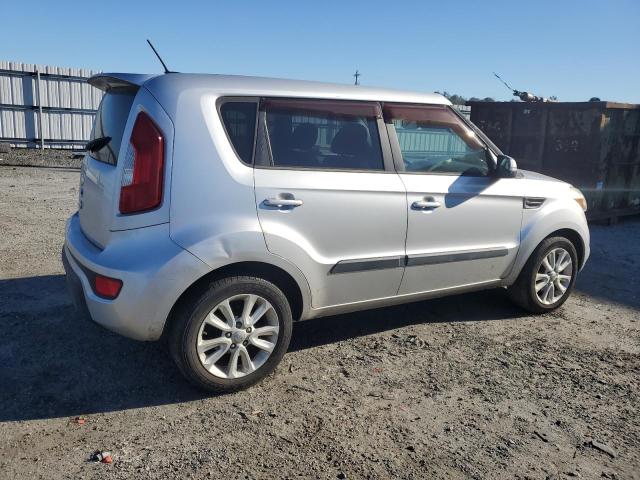 Photo 2 VIN: KNDJT2A69D7534444 - KIA SOUL + 