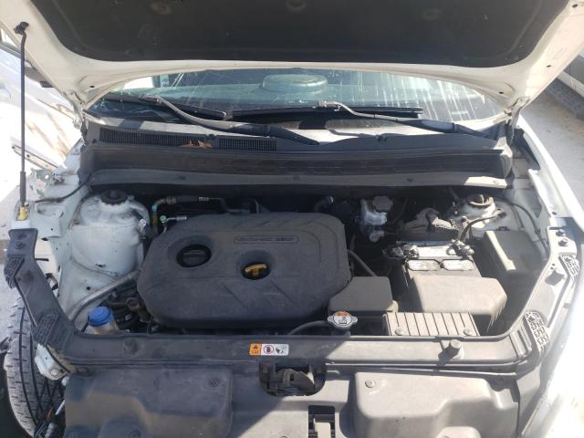 Photo 6 VIN: KNDJT2A69D7537604 - KIA SOUL + 