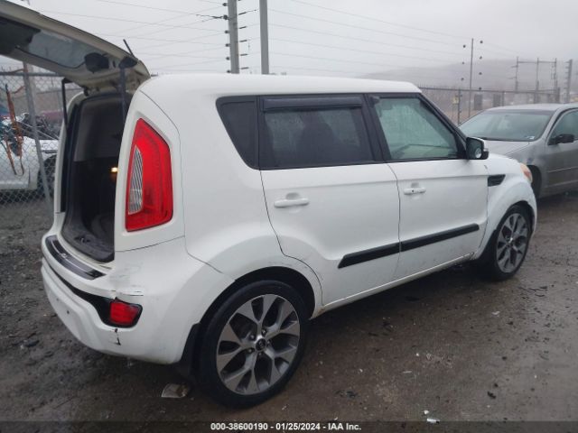 Photo 3 VIN: KNDJT2A69D7546867 - KIA SOUL 