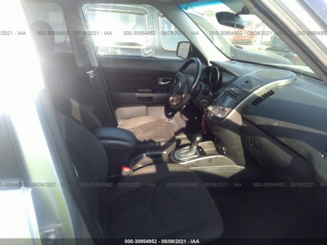 Photo 4 VIN: KNDJT2A69D7566004 - KIA SOUL 